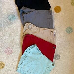Bundle of 5 Old Navy Women’s Shorts Size 4